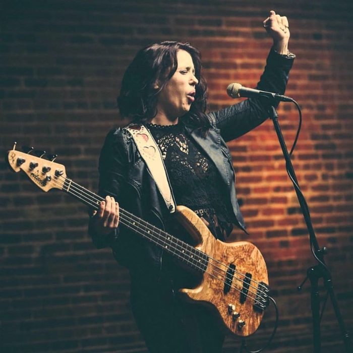 Danielle Nicole Signature Bass - Image 2